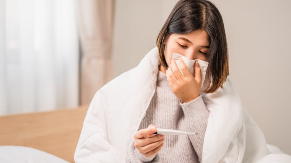专家：如何判定普通感冒、鼻子过敏和奥密克戎！
