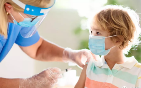 迪拜5岁以上儿童的辉瑞疫苗：如何预约，接种中心完整列表